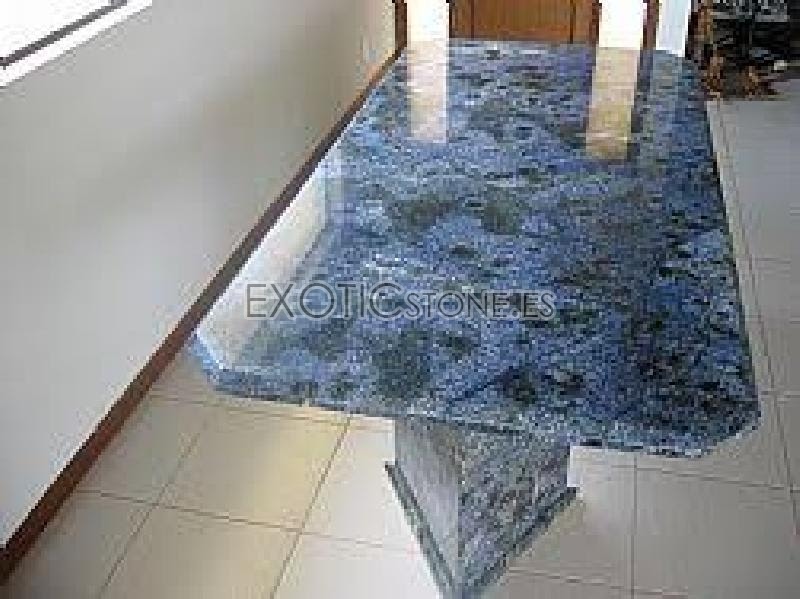 Original Mesa de Granito Rectangular con Pie a Juego